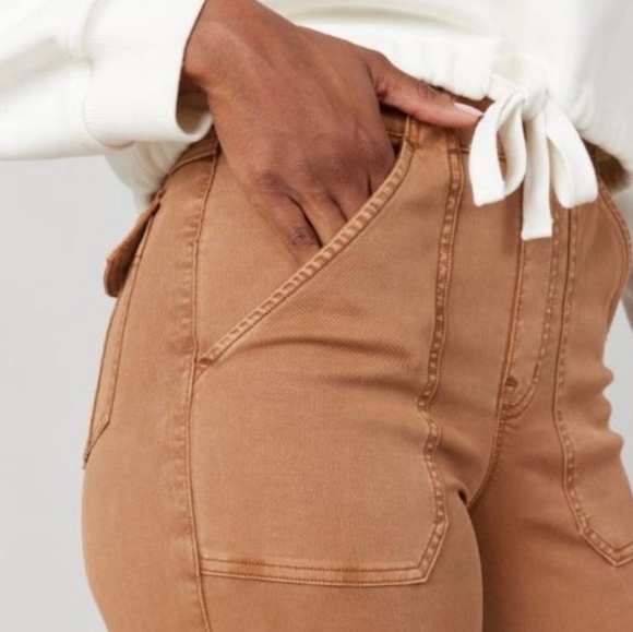 SPANX Women's Stretch Twill Ankle Cargo Pant in Honey Glow Size S - Picture 5 of 13